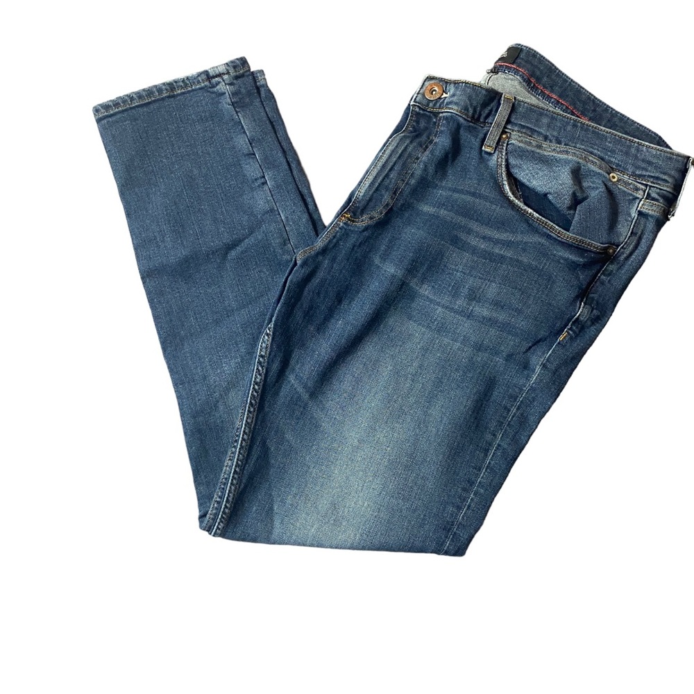 River Island Blue Jeans. 42x32